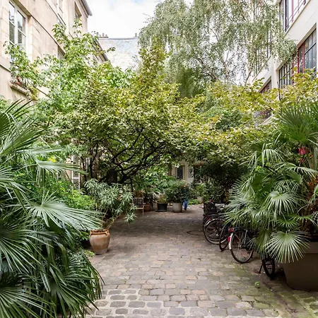 Merveil - Family - Marais - Fbg St Antoine *